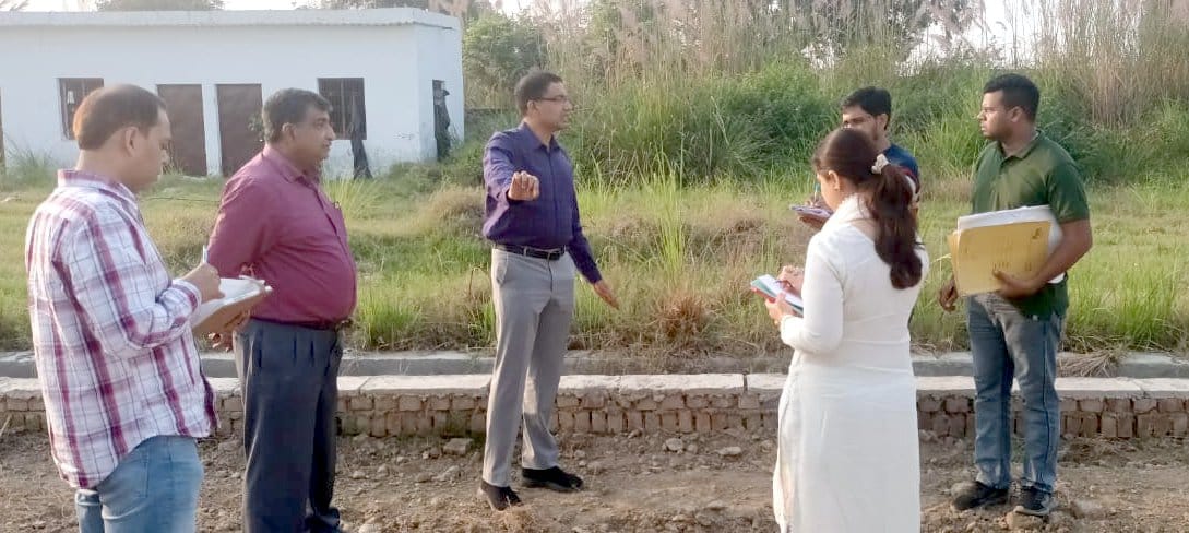 Divisional Commissioner inspected the Collectorate under construction