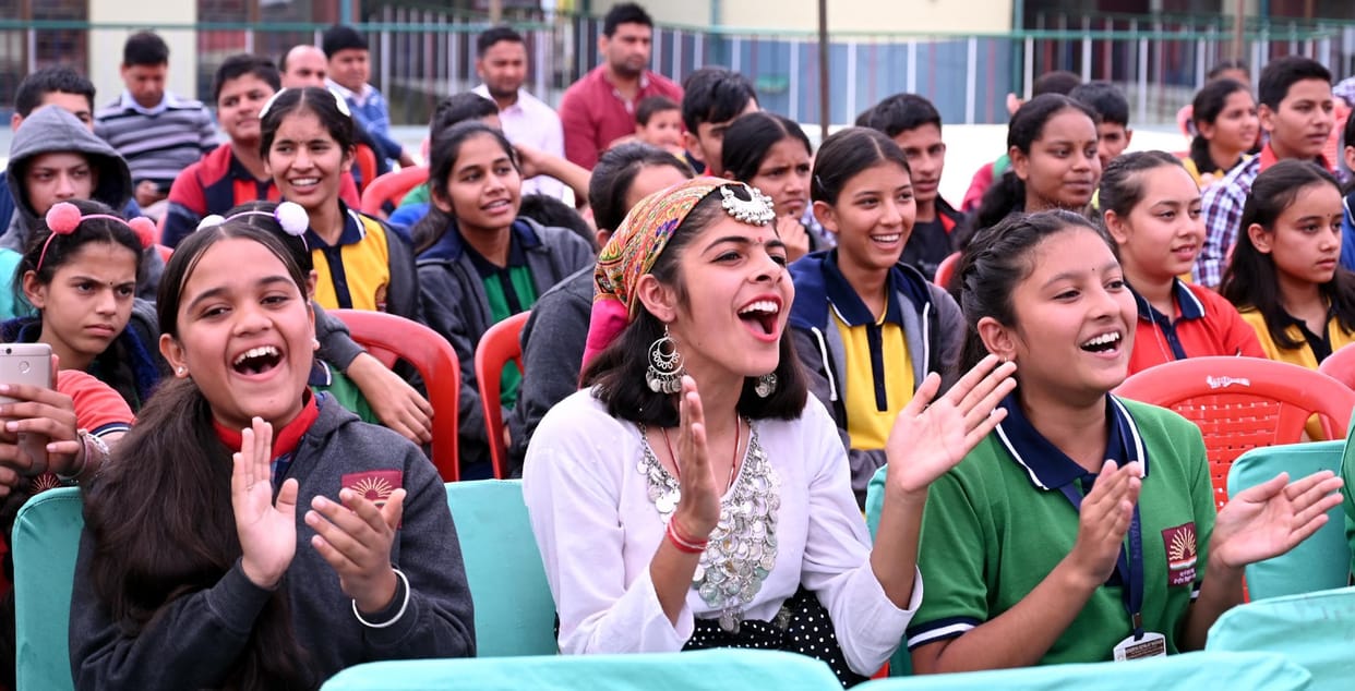 Kendriya Vidyalaya Hamirpur first in group dance competition