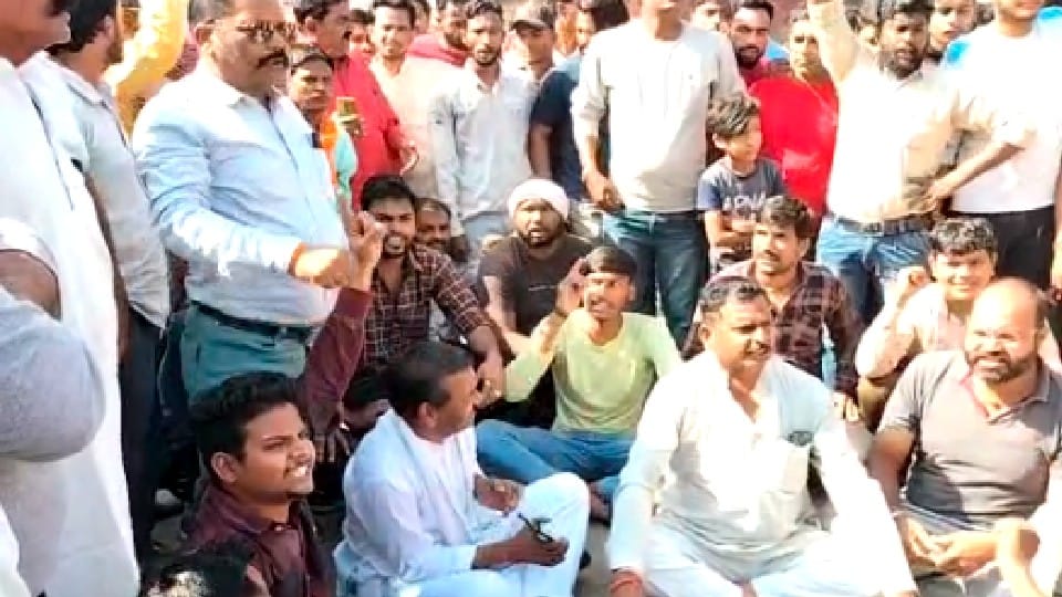 15-year-old girl found unconscious in Guna, fear of gang rape