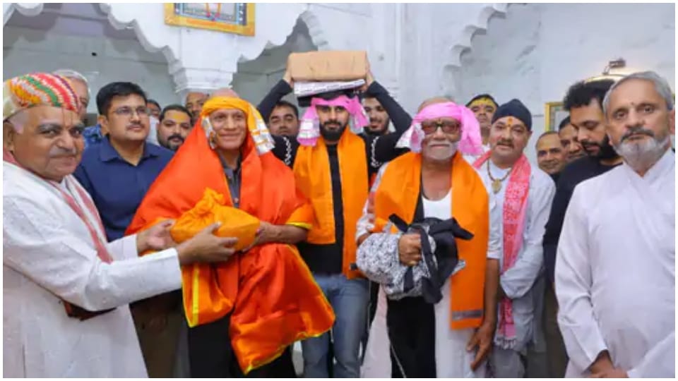 World tallest Shiva statue inaugurated in  Rajasthan Katha Vachak Morari Bapu CM Ashok Gehlot