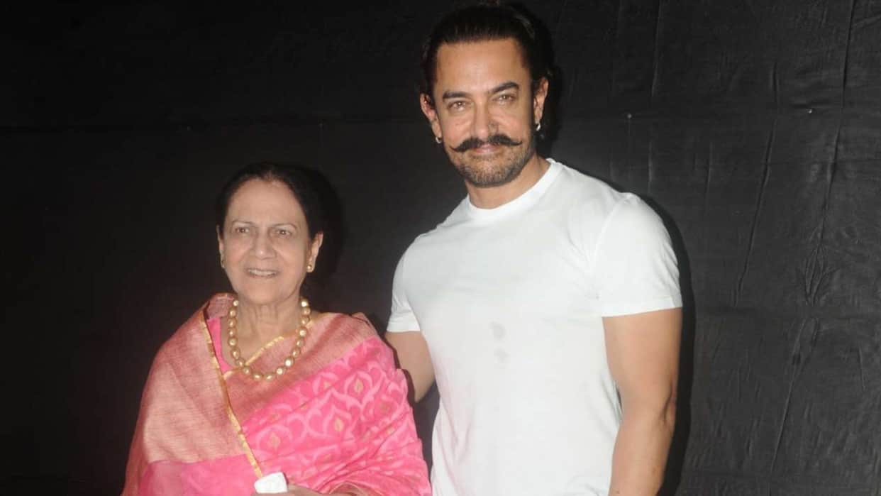 Aamir Khan Mother Zeenat Hussain Suffering from Heart Attack, Admitted in Breach Candy  Hospital