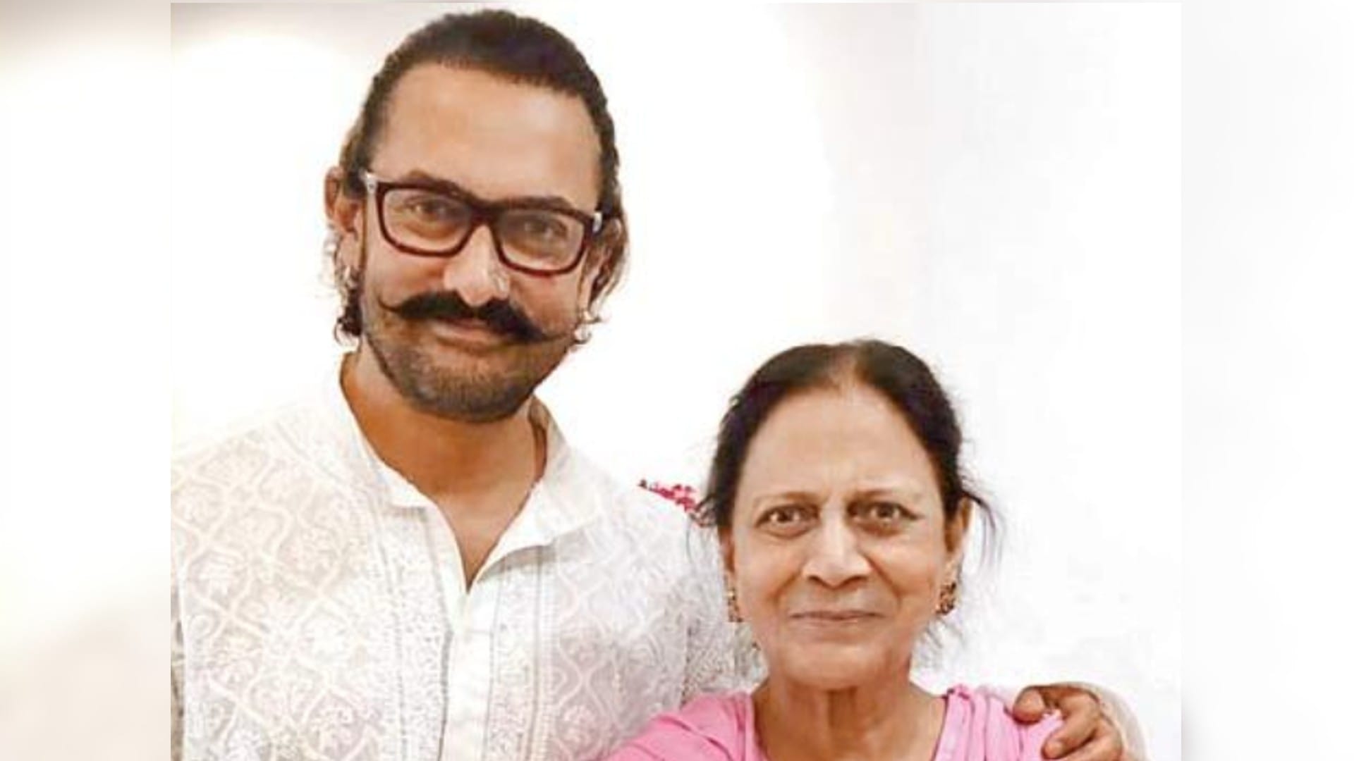 Aamir Khan Mother Zeenat Hussain Suffering from Heart Attack, Admitted in Breach Candy  Hospital