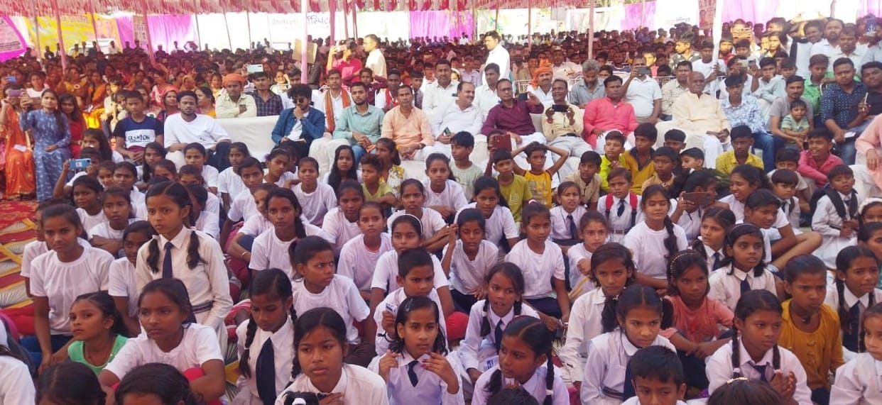 Priyanka and Shailendra became winners in mini marathon
