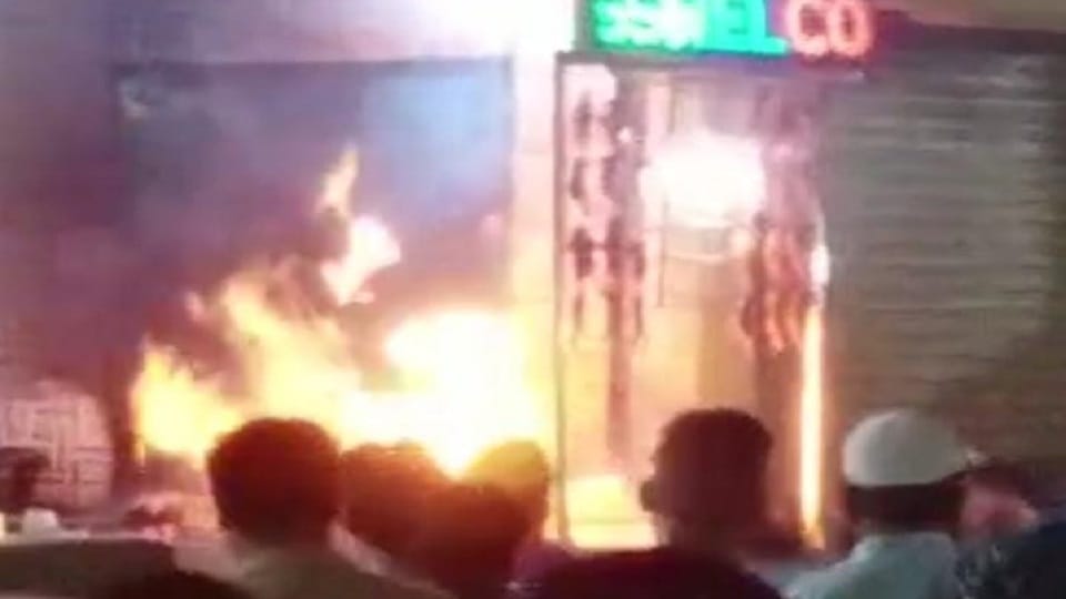 A fire broke out in a tea shop near High Court Gate number four, creating panic.