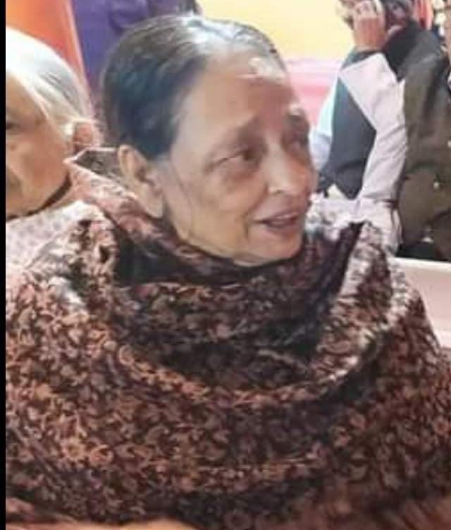 wife of late mp mohan singh died