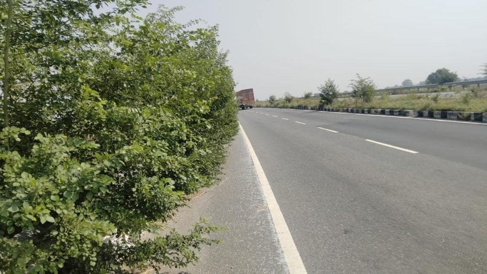 Potholes on the roads from city to village in Agra
