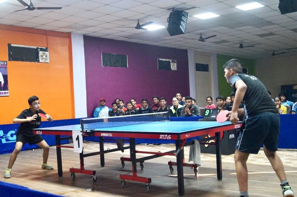 Players of Nainital and Udham Singh Nagar districts won the intra-zonal intra-table tennis competition.