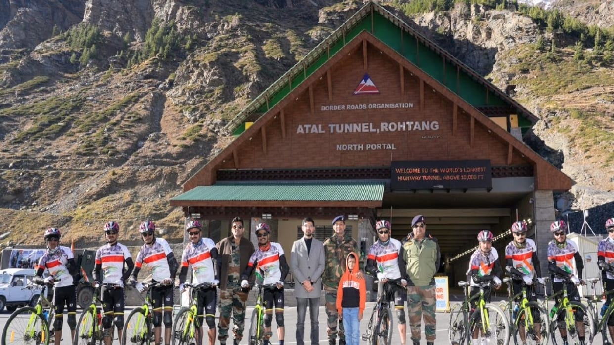Soldiers will give message to youth to join army, cycle campaign started