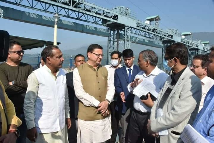 Dehradun News: CM Pushkar singh Dhami inspection Himachal and Uttarakhand border