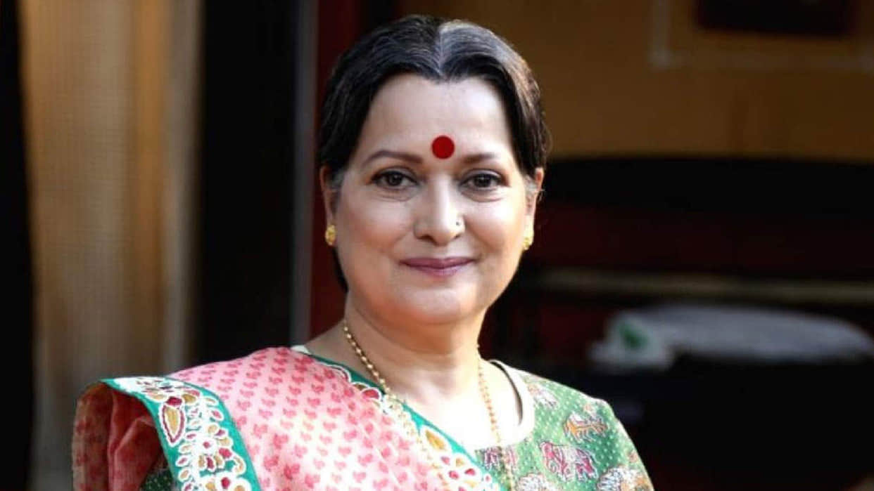 Veteran actress and NSD graduate Himani Shivpuri said that If theatre had money nobody would leave it