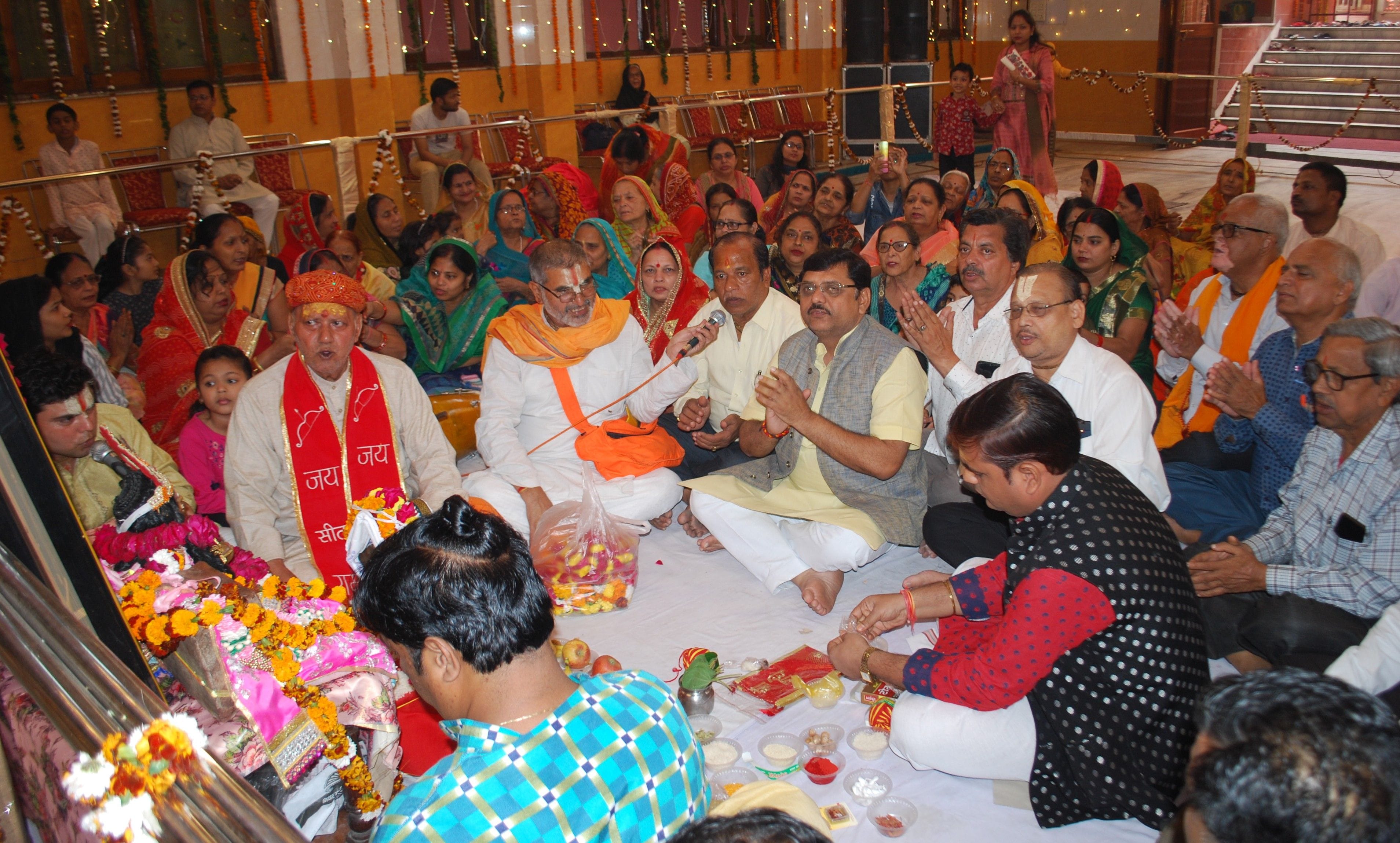 Hathras: Dehri of Brij resonated with the cheers of Baba and Lala
