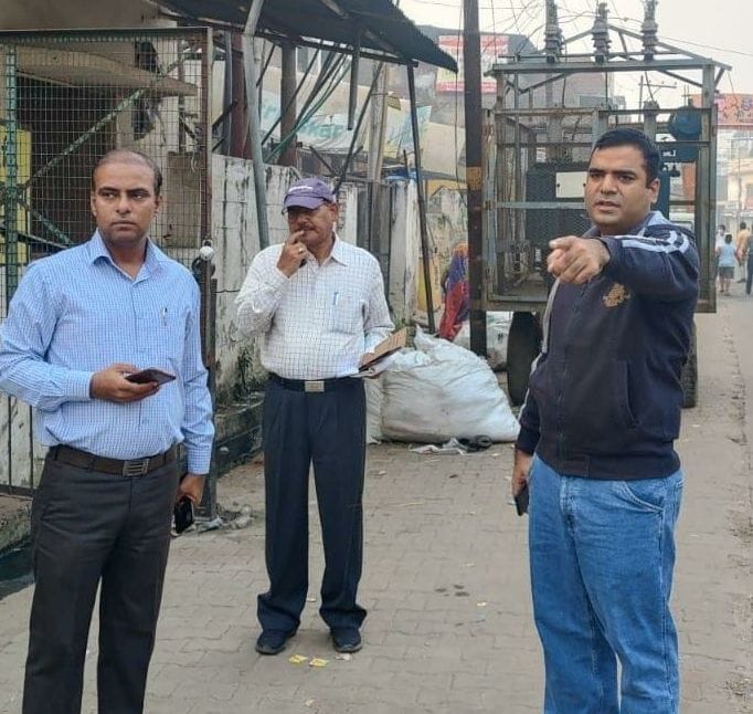 Inspection of Municipal Commissioner, Cluster in-charge, reprimanded SFI