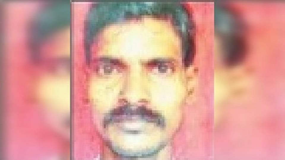 Farmer commits suicide due to crop failure in Poonch Jhansi
