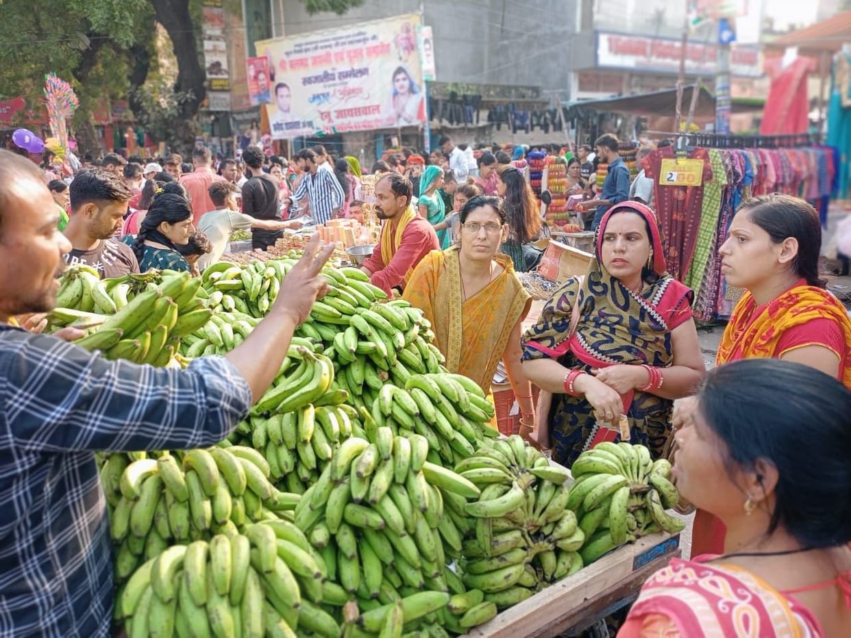 Today fasting will offer Arghya to the rising sun, devotees will reach the Ghats with a visit on their heads