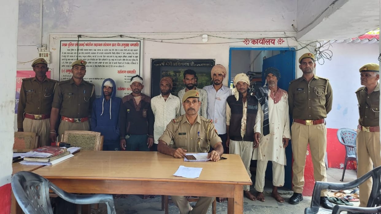 Amroha: Police attacked in Buravali, report filed on 23 including 18 named seven arrested