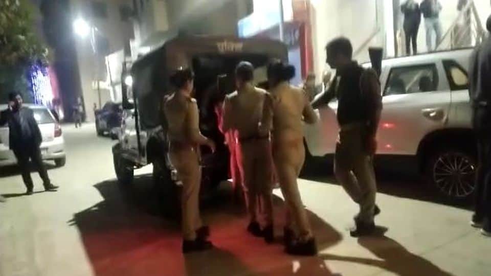 Uzbekistan Girls Arrested Police Raid In agra Hotel
