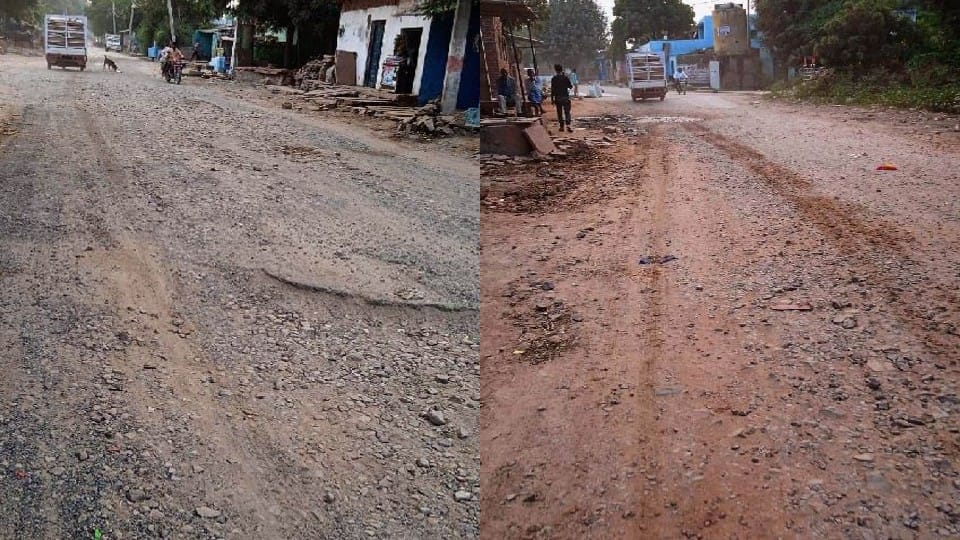 Potholes on the roads from city to village in Agra