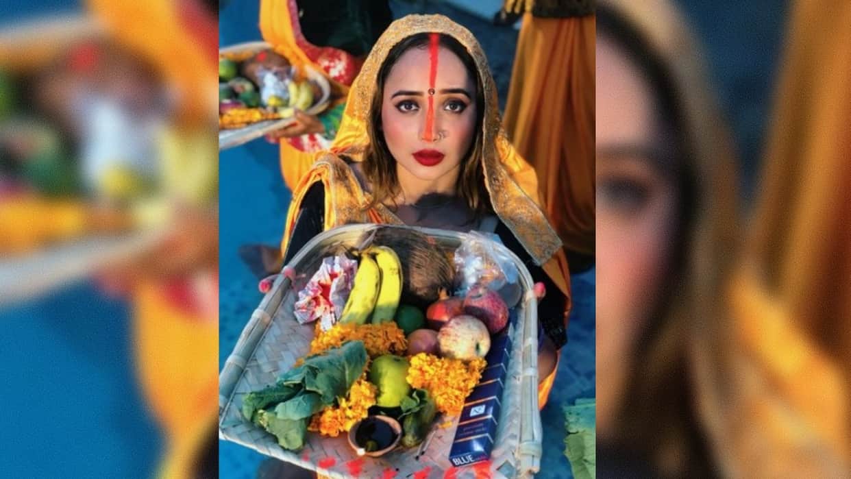 Chhath Puja 2022: Bhojpuri actress Rani Chatterjee shares post in traditional look goes viral on social media