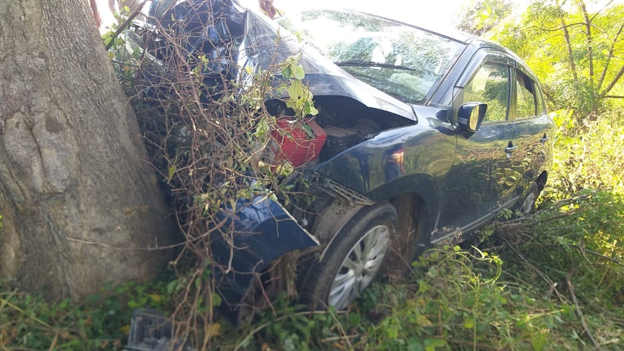 dongargarh sikh society president and his son died in road accident
