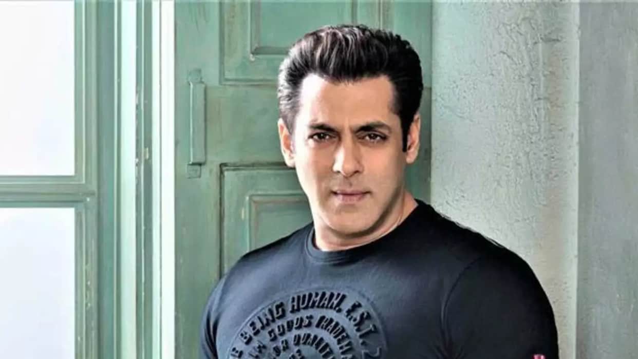 Salman Khan video viral as he performed as background dancer of Anant Ambani in Mukesh Ambani party