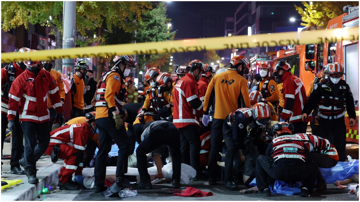 100000 people in 4-metre-wide alley know How South Korea stampede took place viral video South Korea Seoul