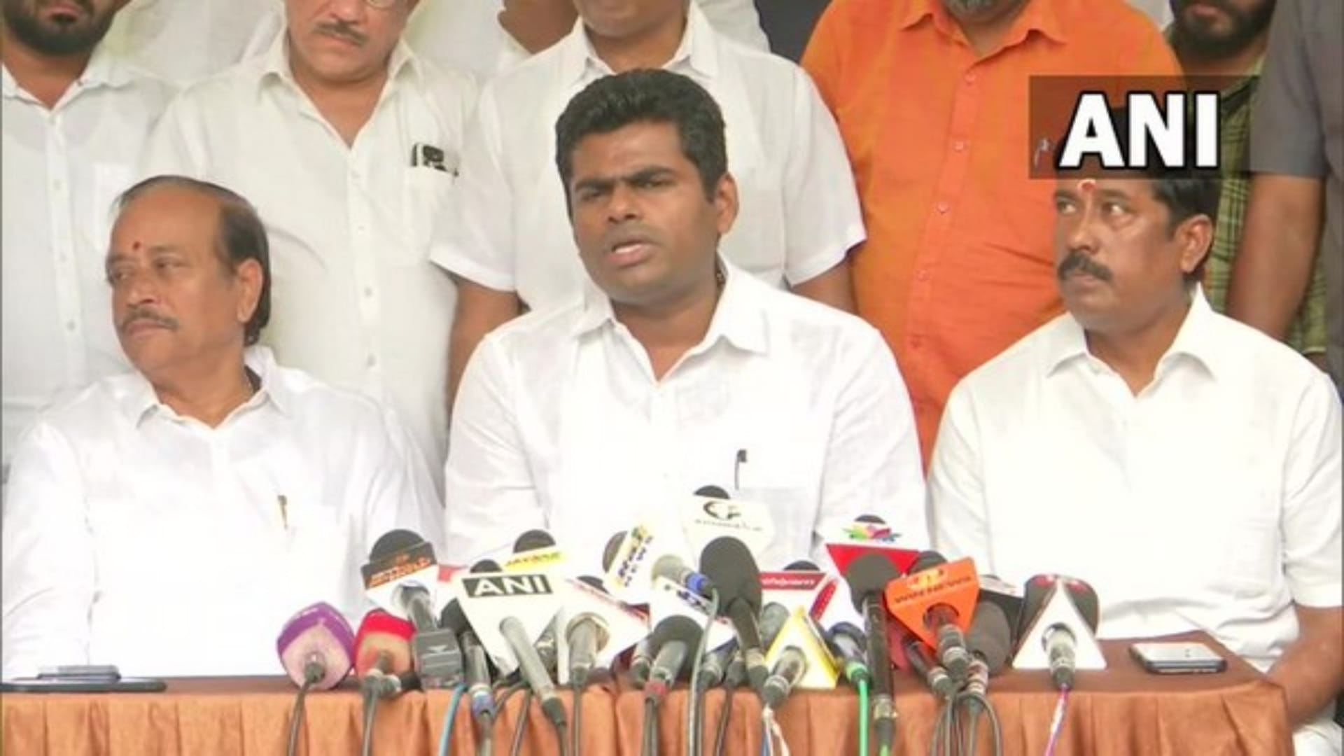Karnataka BJP chief Kateel should have resigned over Assembly poll debacle, says party leader Renukacharya