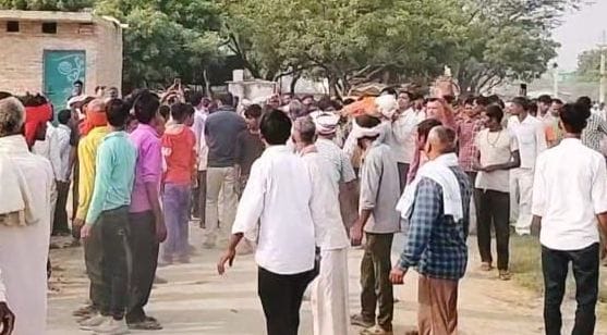 Kanpur Dehat: Three meanings arose simultaneously in Usri village, so the eyes of the people spilled