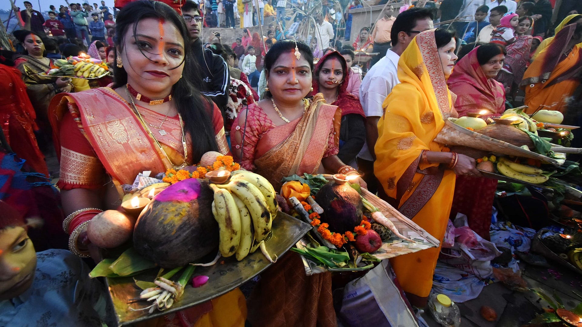 chhath puja 2023 festival chhath vrat pujan vidhi and samgari list in hindi