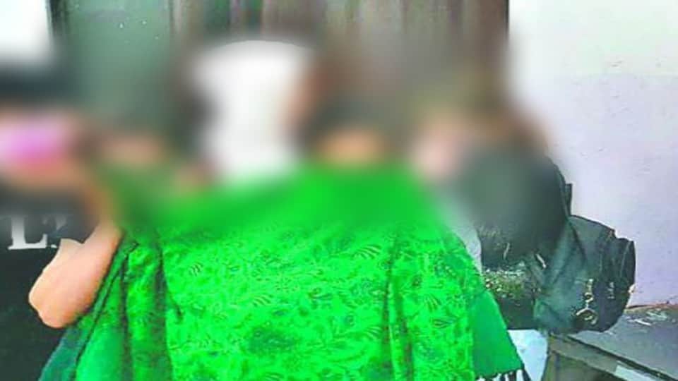 Foreign national girls caught from agra hotel told themselves to be Indian in police interrogate