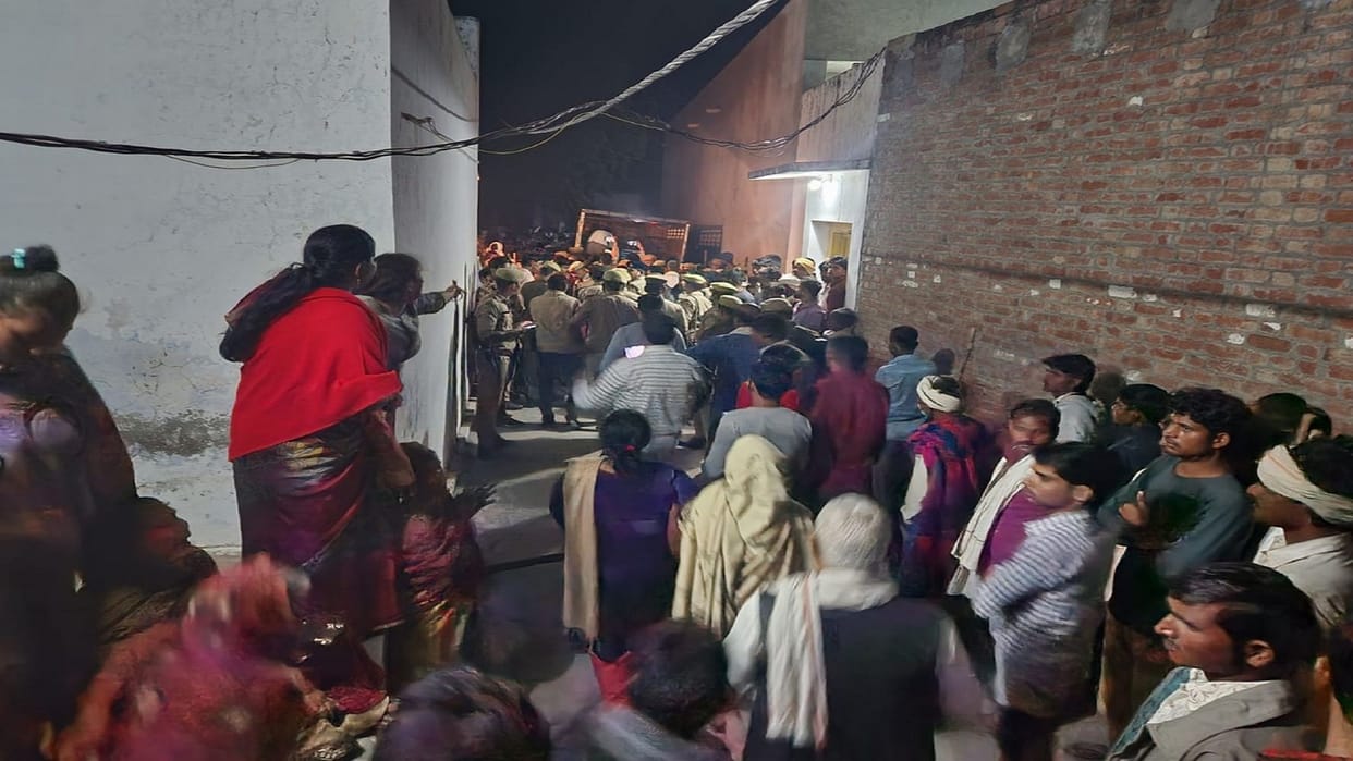 Former district panchayat member his wife and mother shot dead in Badaun