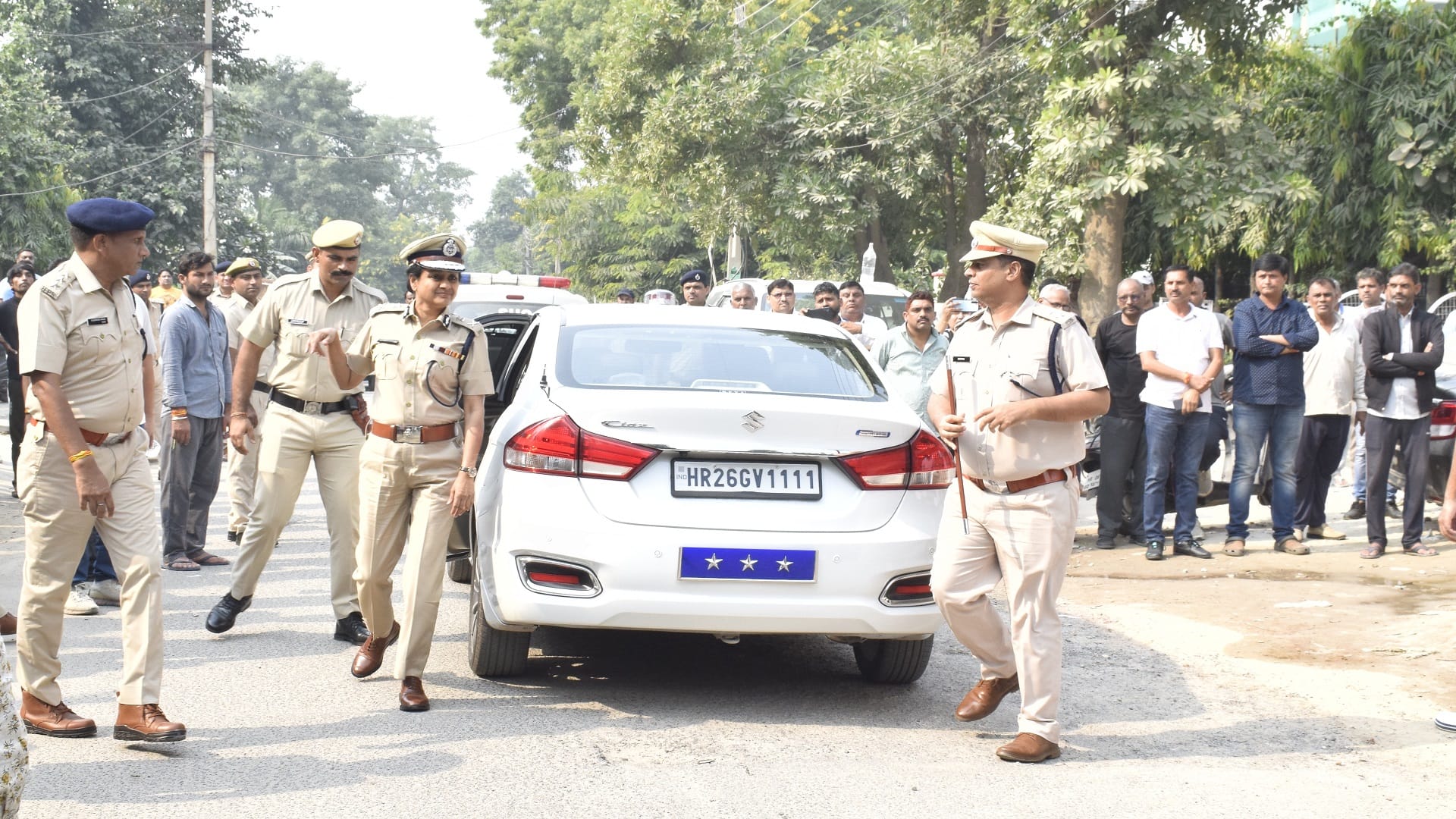 property dealer murder case accused wife confesses her crime in Gurugram s Sector 22