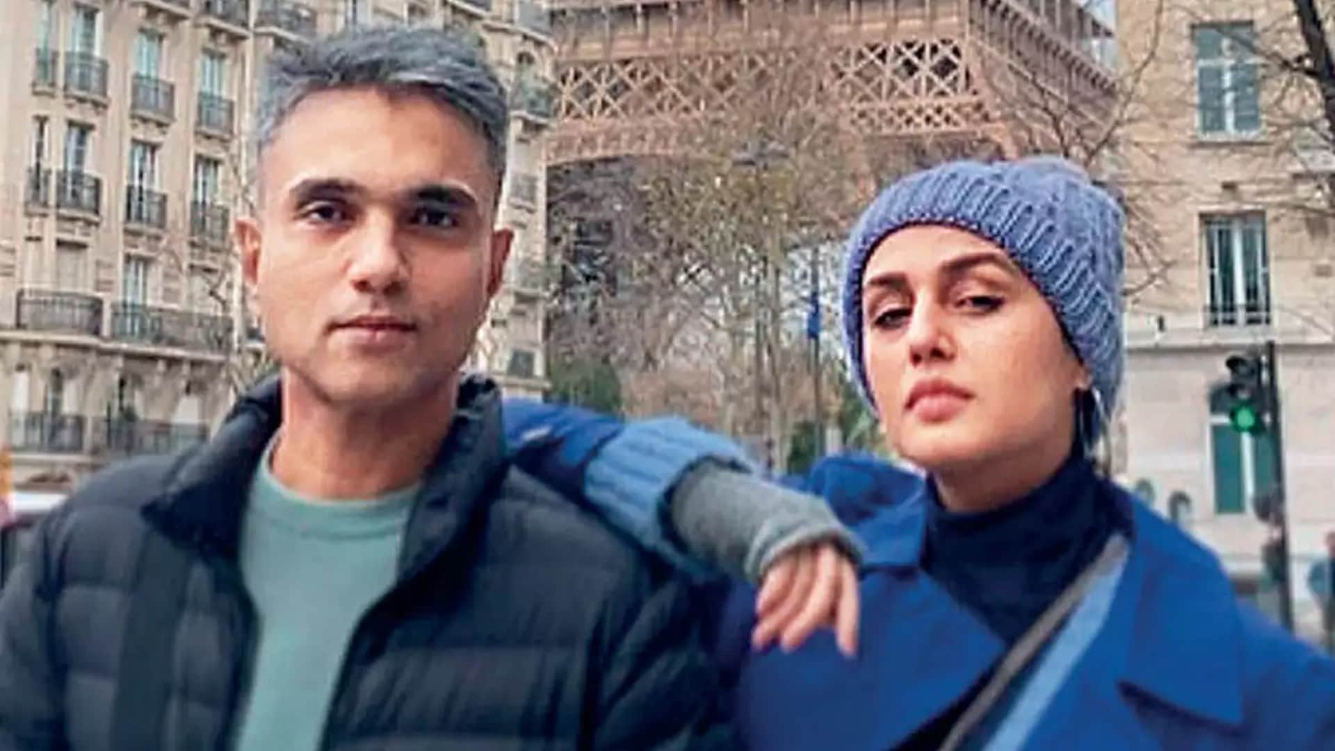 Double XL Actress Huma Qureshi  Breakup with Writer Director Mudassar Aziz