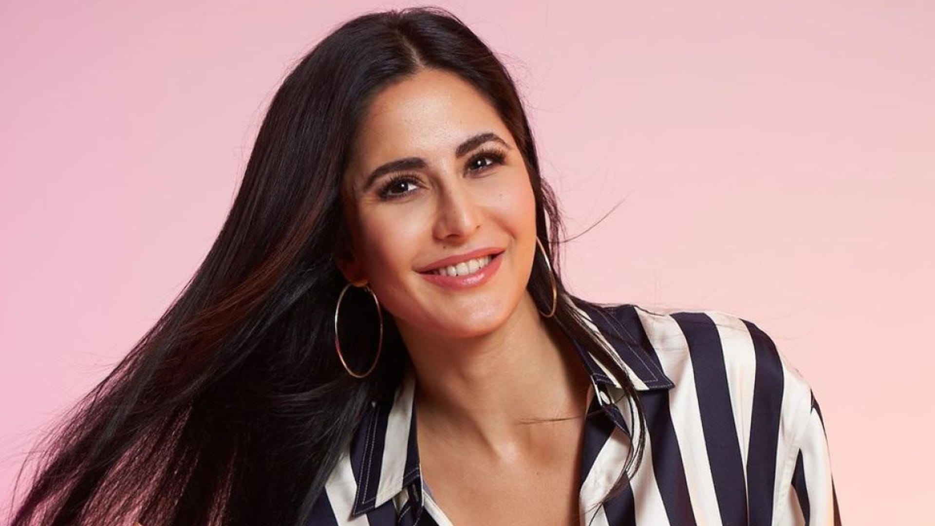 Bollywood Actress who gave most 100 crore Film Katrina Kaif Kareena Kapoor Deepika Padukone Alia Bhatt