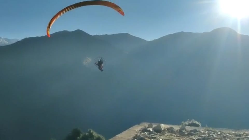 Uttarakhand Tourism news: Now Tourist will be able to see Dayara Bugyal with motor paragliding