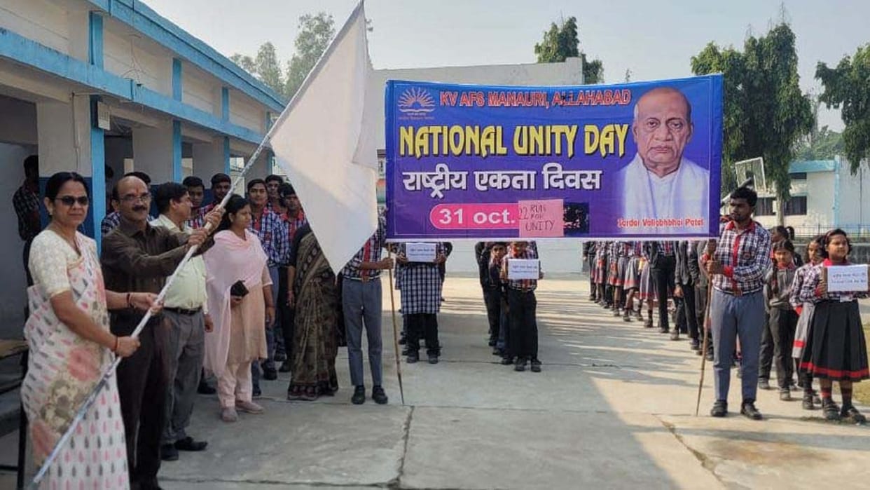 Iron Man Patel had added 562 princely states, Nehru could not unite one Kashmir