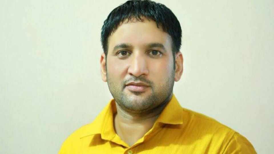 Gangster Jindi live on Facebook and raised questions on police action