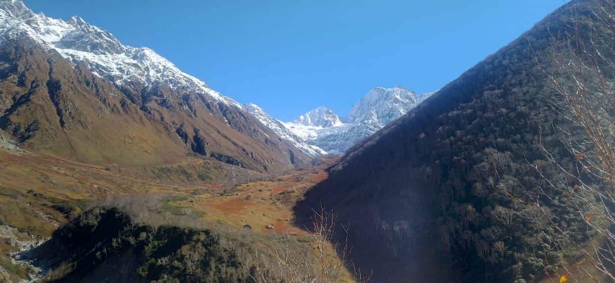 Chamoli Valley of flowers closed Today for tourists record tourists came Uttarakhand news in hindi