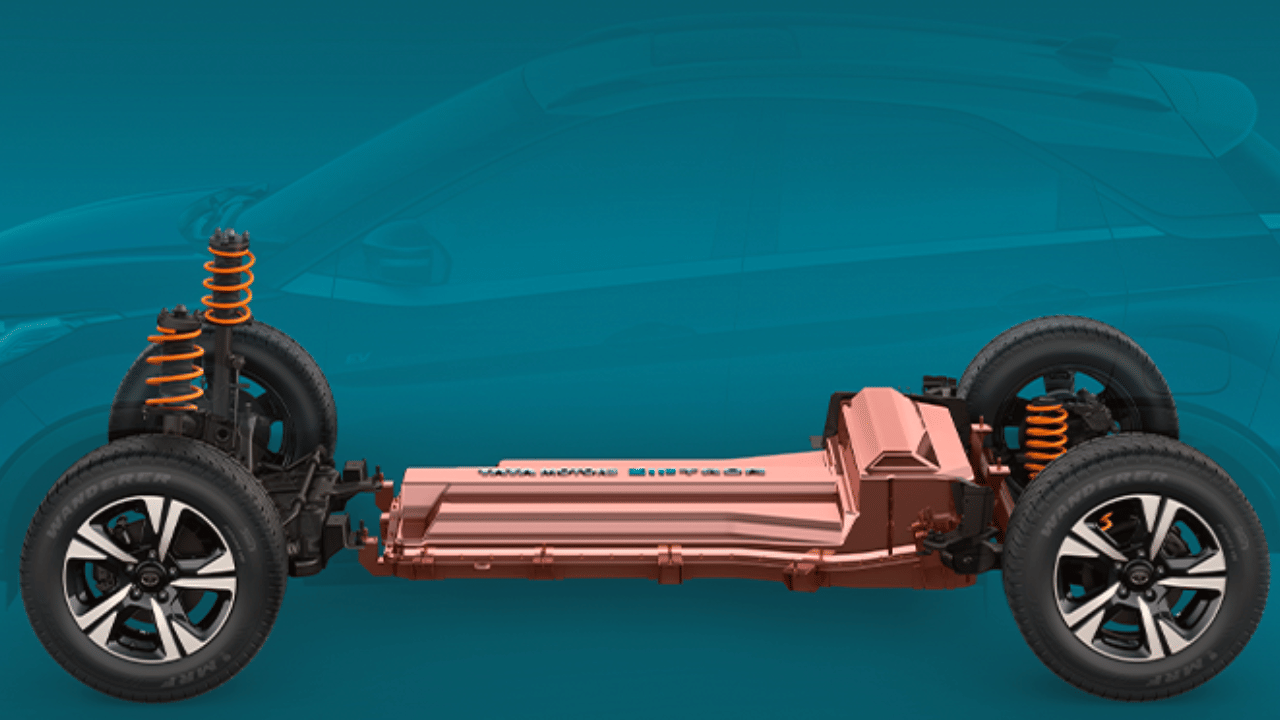 Electric car, scooter and bike battery gives these signs before it gets damaged, know how much it costs