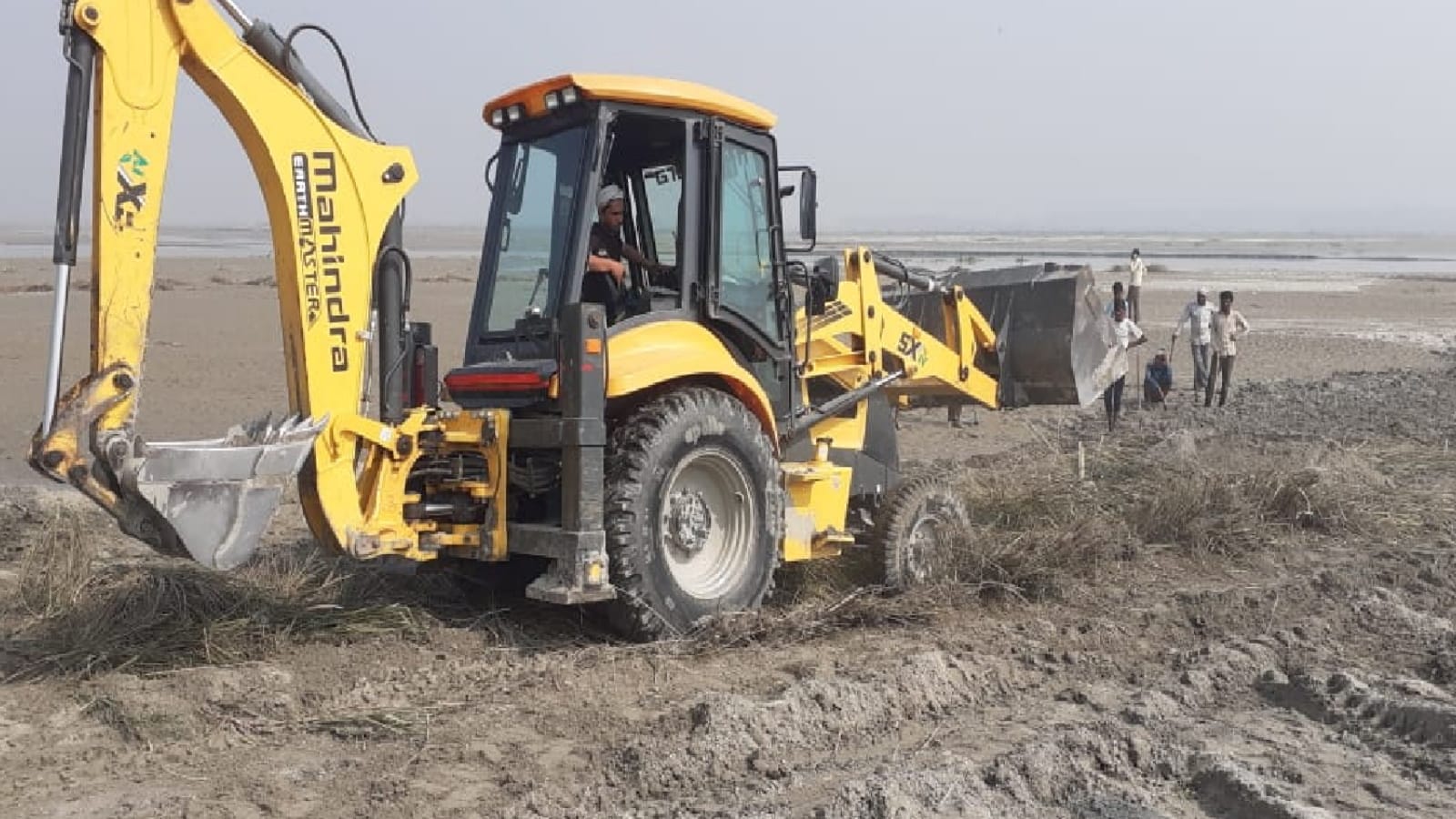Ganga Snaan 2022: city of tents started settling on the sand of the Ganges,  monitored wuth CCTV