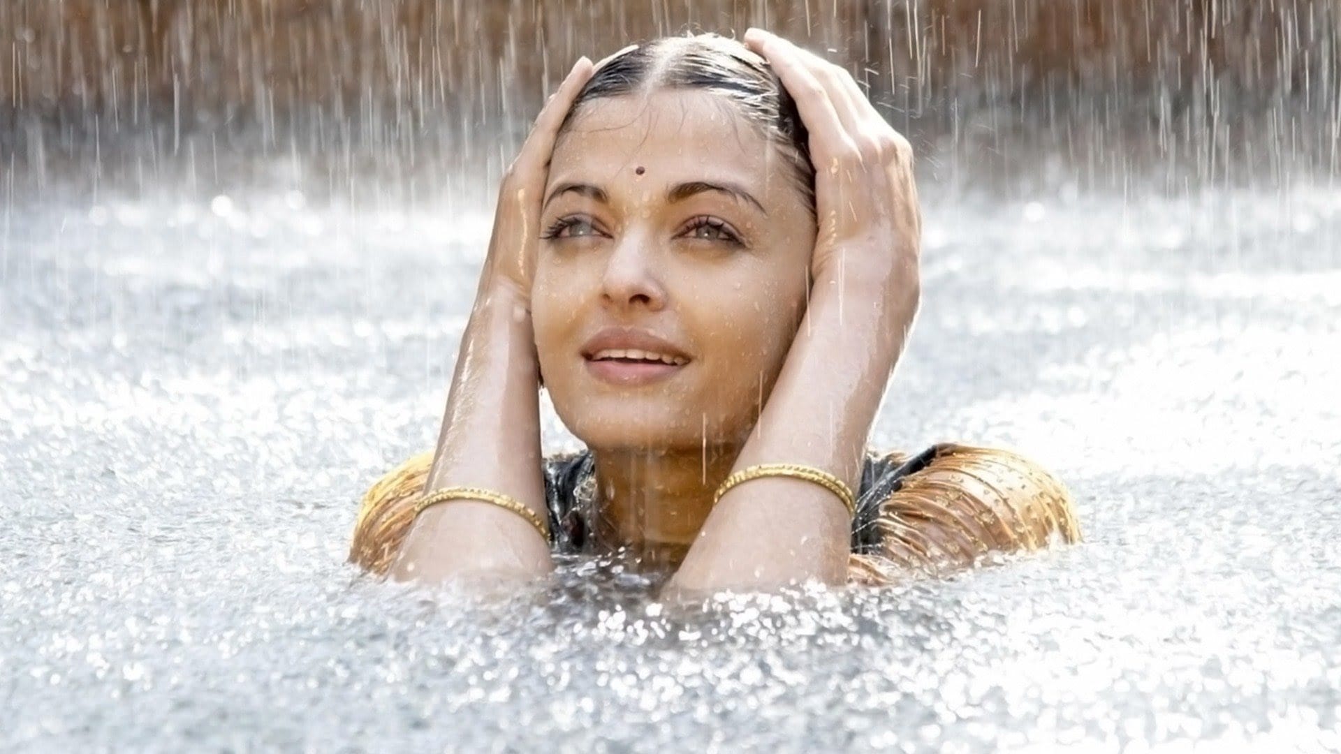 Aishwarya Rai Bachchan Birthday special 10 Hindi films that made her superstar of Bollywood heroine no 1