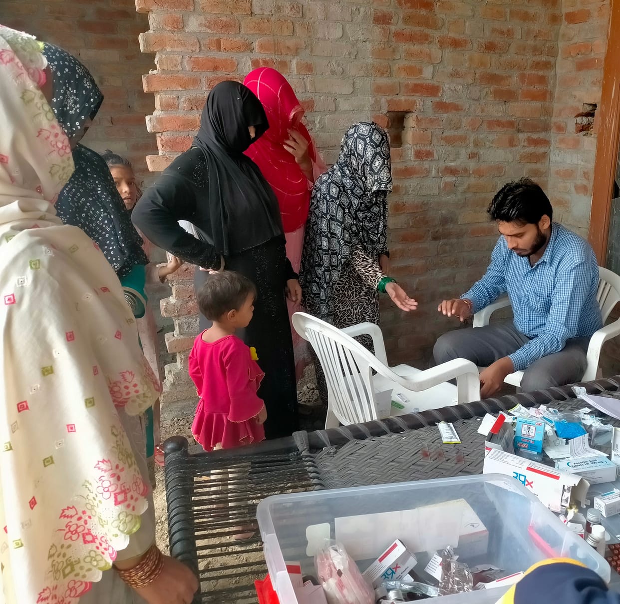 Health department set up camp in Dengue affected Islam Nagar