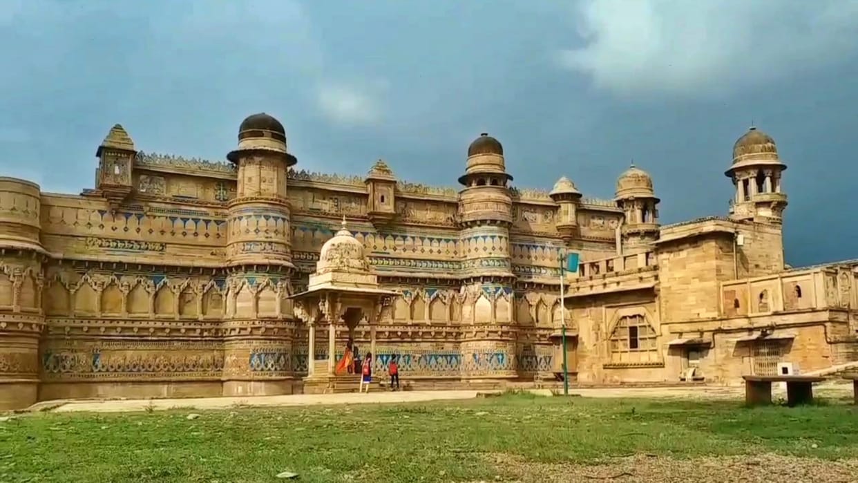 MP Foundation Day Why did Gwalior not become the capital of Madhya Pradesh
