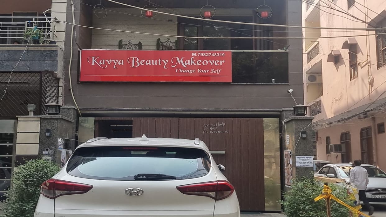 Triple Murder in Delhi: Couple and maid murdered after entering the house