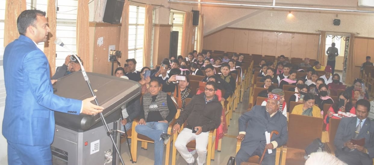 Pahari Day Celebration: Poets gave message of protection of mother language