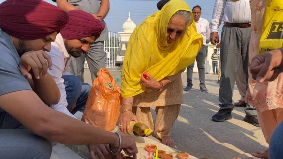 Mother of Punjab CM Bhagwant Mann reached Kapalmochan Mela in Yamuna Nagar