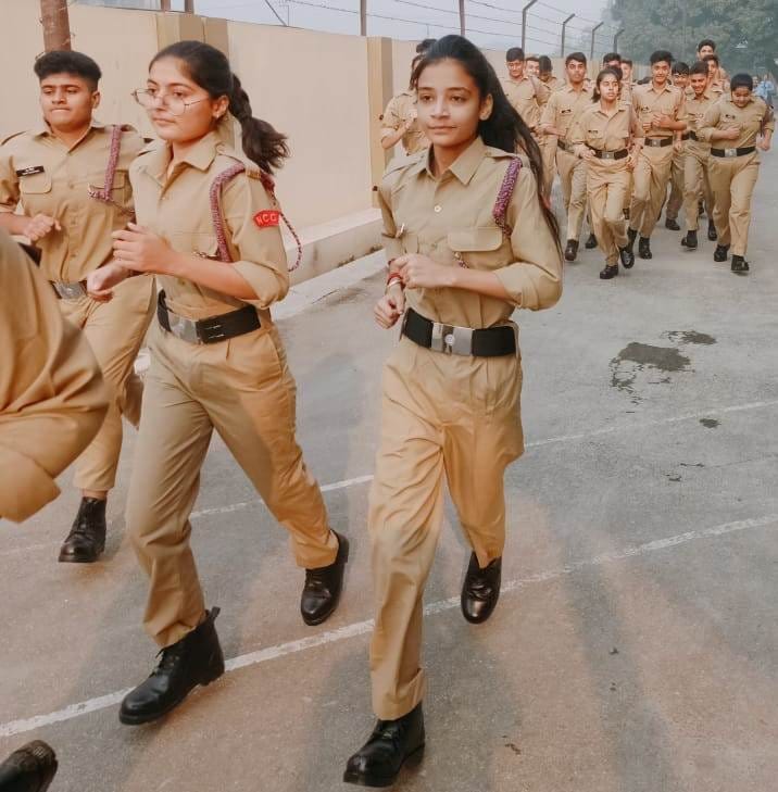 Pledge of national unity administered to the students