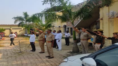 Inauguration of traffic awareness campaign: SP villager himself wore a helmet and somewhere administered oath