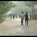 झड़प के दौरान भाजपा-कांग्रेस कार्यकर्ता