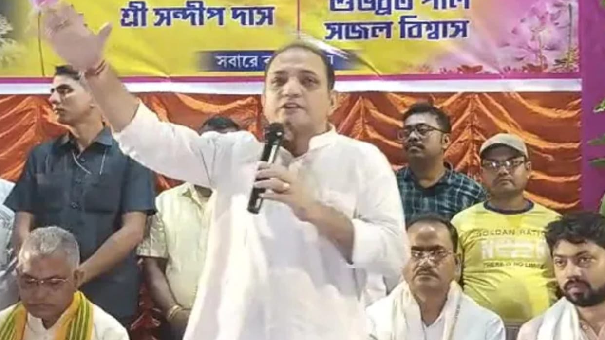 BJP leader Controversial statement workers keep trident in the house for self-defense in Panchayat elections