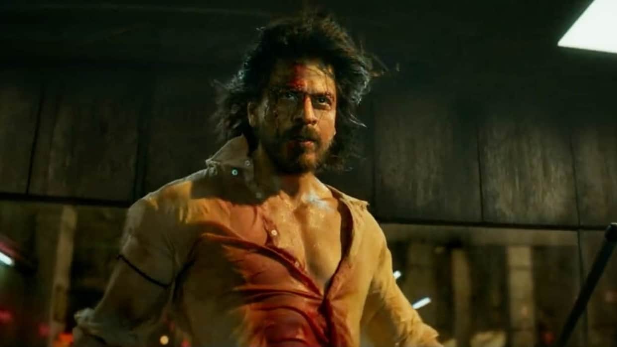 Alia Bhatt Praises Shah Rukh Khan Starrer Pathaan Teaser Deepika Padukone Reaction on her post